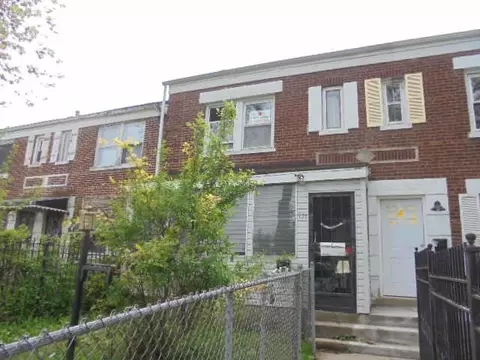 737 E 105th St, Chicago, IL 60628