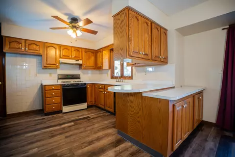 Kitchen - 5946 E Scott Dr, Byron, IL 61010 photo 1 of 3