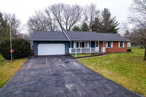 Exterior - 5946 E Scott Dr, Byron, IL 61010 photo 3 of 25
