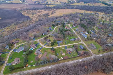 View/Area - 5946 E Scott Dr, Byron, IL 61010 photo 4 of 9