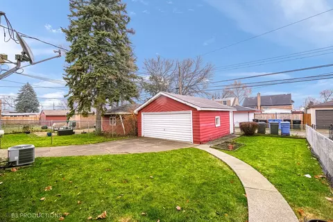2829 W 83rd St, Chicago, IL 60652 photo 4