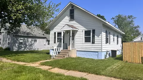 613 18th Ave, Fulton, IL 61252