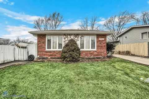 17386 70th Ave, Tinley Park, IL 60477