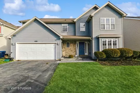 4536 W Lawn Ave, Waukegan, IL 60085