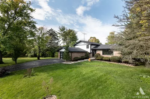 18748 Tammy Dr, Mokena, IL 60448