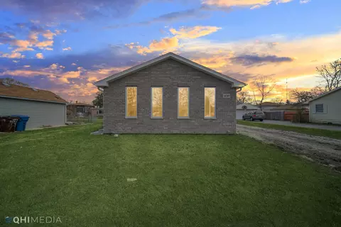 14647 Blaine St, Posen, IL 60469