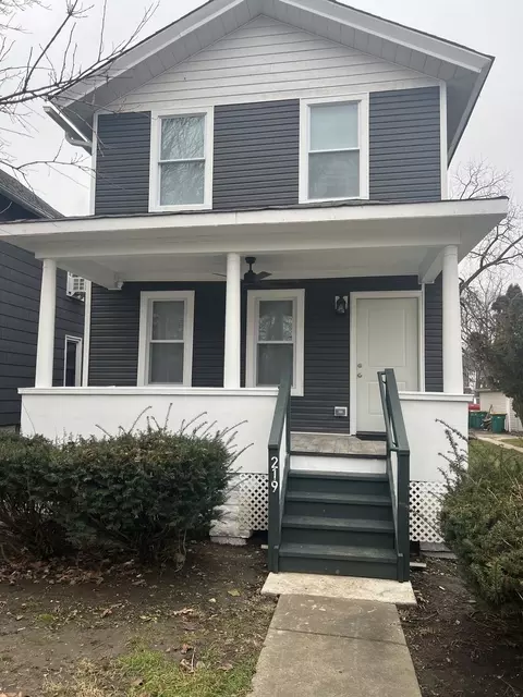 219 N Hickory St, Joliet, IL 60435