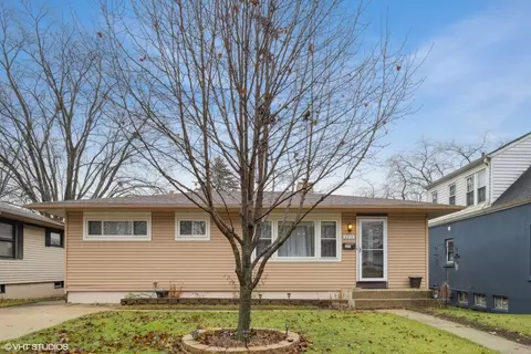 2217 Elim Ave, Zion, IL 60099
