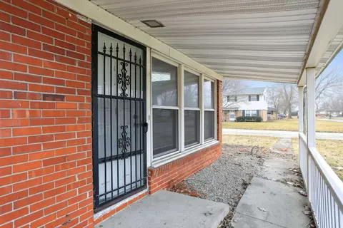 Exterior - 1508 Dobbins Dr, Champaign, IL 61821 photo 2 of 7