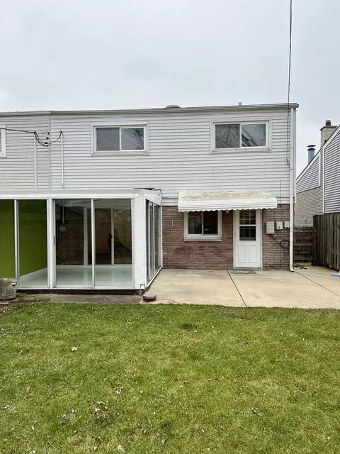 845 Beau Dr, Des Plaines, IL 60016 photo 25