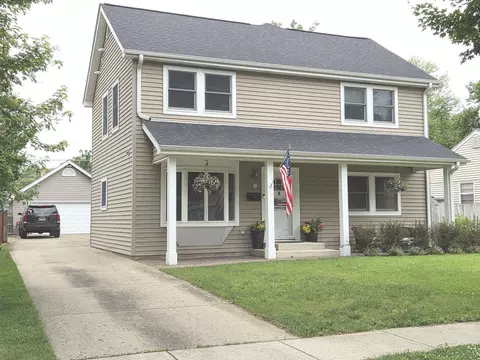 316 N Elm St, Mount Prospect, IL 60056