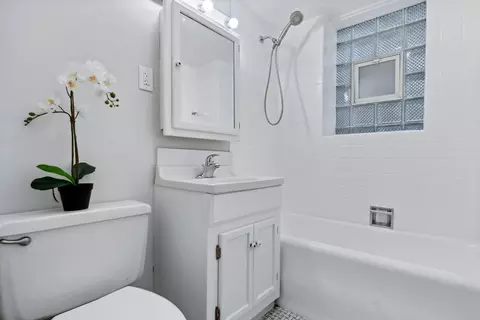 136 Custer Ave #1, Evanston, IL 60202 photo 11