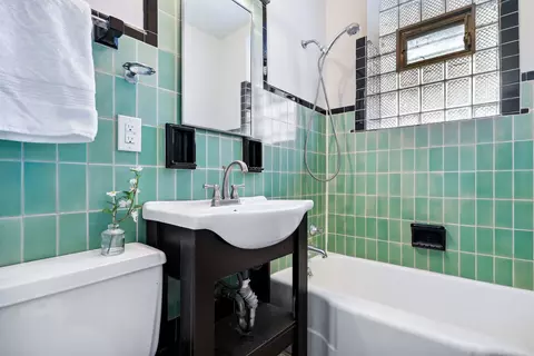 136 Custer Ave #1, Evanston, IL 60202 photo 15