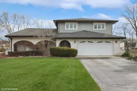 11839 S Glen Rd, Palos Park, IL 60464