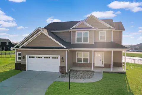 814 Cole Ln, Mahomet, IL 61853