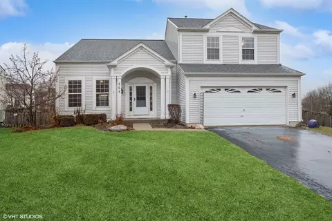 868 Fieldstone Dr, Lake Villa, IL 60046