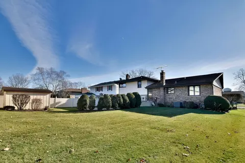 357 E Madison St, Elmhurst, IL 60126 photo 41