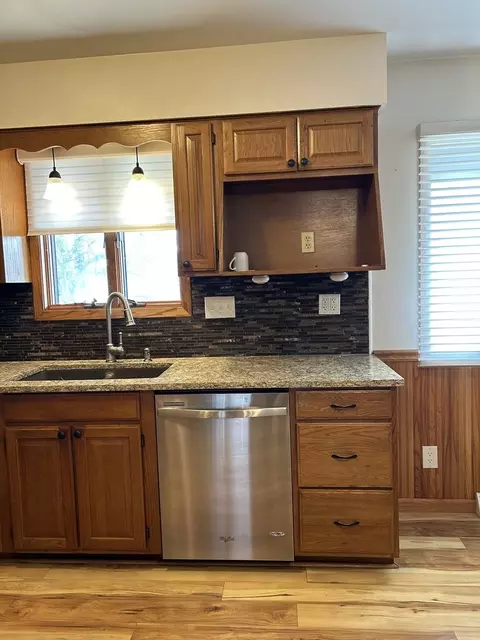 Kitchen - 310 4th St, Mendota, IL 61342 photo 6 of 7
