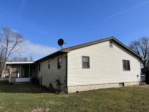 Exterior - 310 4th St, Mendota, IL 61342 photo 6 of 6