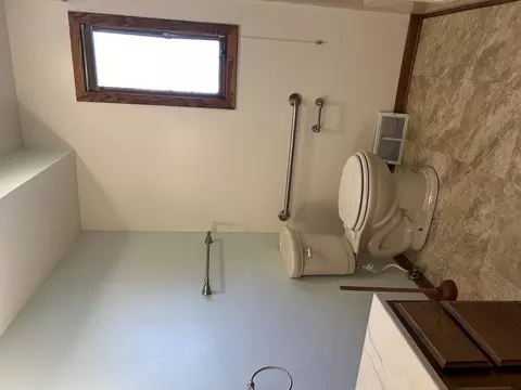Bath - 310 4th St, Mendota, IL 61342 photo 6 of 6