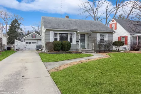 405 Ingleside Ave, Aurora, IL 60506