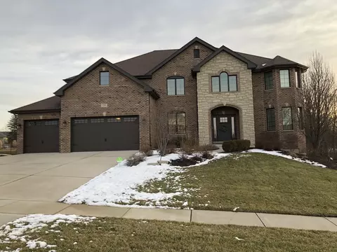 1230 Hickory Creek Dr, New Lenox, IL 60451