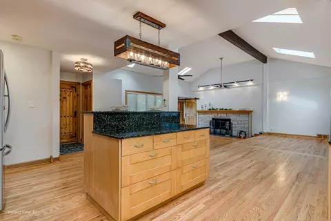 10 S021 Scheel Dr, Willowbrook, IL 60527 photo 8