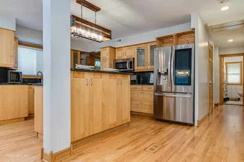 10 S021 Scheel Dr, Willowbrook, IL 60527 photo 11