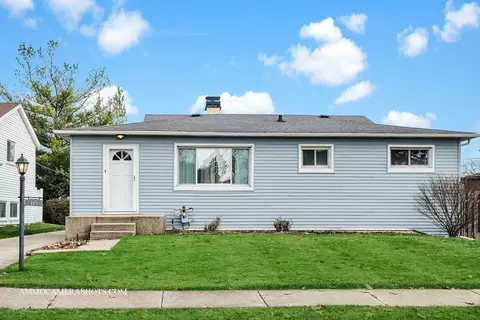 415 N Fairfield Ave, Lombard, IL 60148