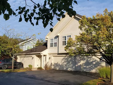 6764 E Monticello Ct #13, Gurnee, IL 60031