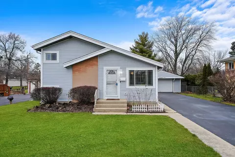 324 Victoria Dr, Northlake, IL 60164