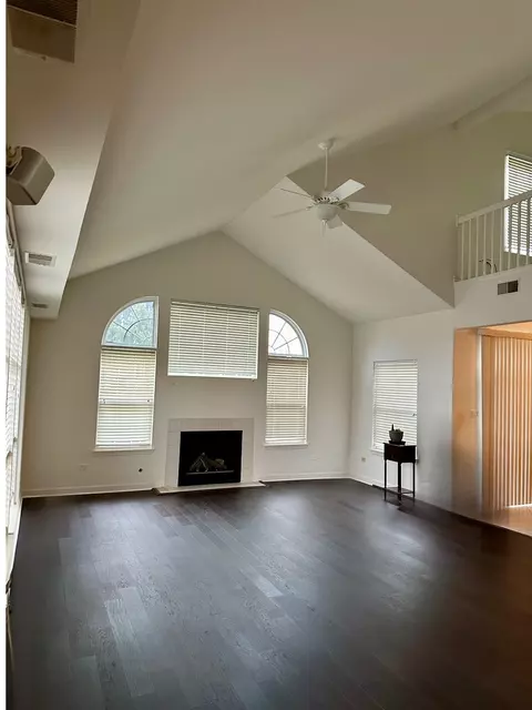13815 Cambridge Cir, Plainfield, IL 60544 photo 3