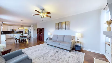 606 Aborn Ave, Elgin, IL 60124 photo 12