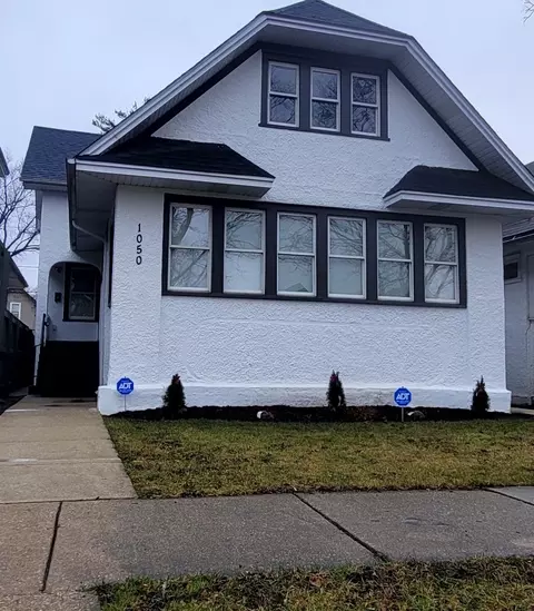 1050 N Lockwood Ave, Chicago, IL 60651