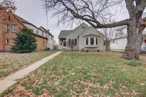 1503 2nd Ave, Sterling, IL 61081