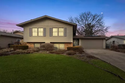 6340 Forestview Dr, Oak Forest, IL 60452 photo 37