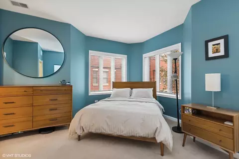 309 E 17th St, Chicago, IL 60616 photo 15