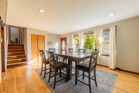 816 Foster Ave, Bartlett, IL 60103 photo 6