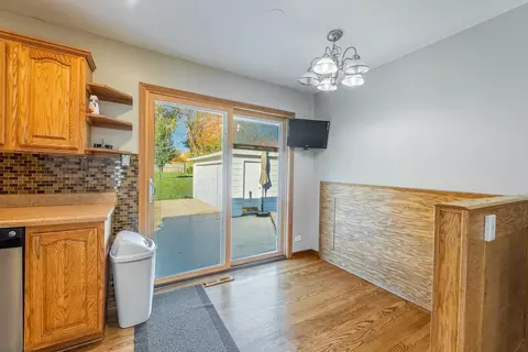 816 Foster Ave, Bartlett, IL 60103 photo 23