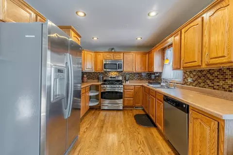 816 Foster Ave, Bartlett, IL 60103 photo 27