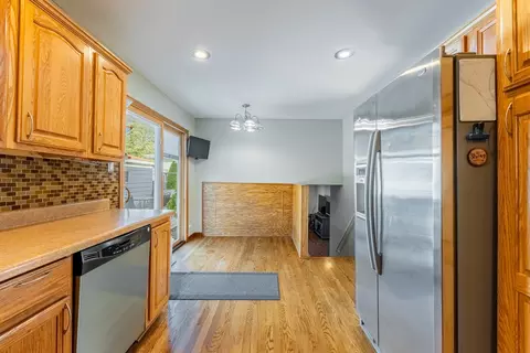 816 Foster Ave, Bartlett, IL 60103 photo 24