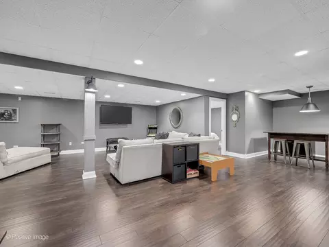 541 68th St, Willowbrook, IL 60527 photo 31
