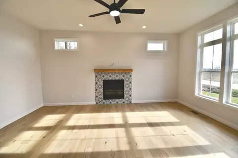 106 Dugan Trl, Downs, IL 61736 photo 14