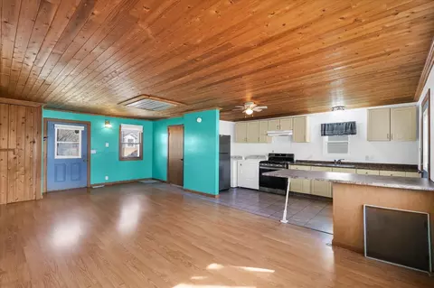 Living - 116 W Prairie Ave, Ogden, IL 61859 photo 1 of 1