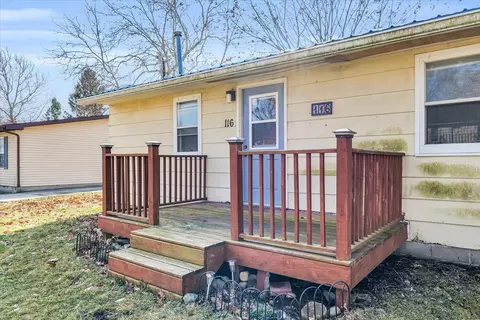 Exterior - 116 W Prairie Ave, Ogden, IL 61859 photo 3 of 9