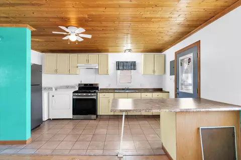 Kitchen - 116 W Prairie Ave, Ogden, IL 61859 photo 1 of 4