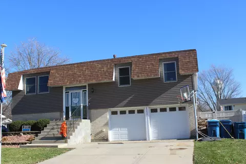 20233 S Jonquil Ln, Frankfort, IL 60423