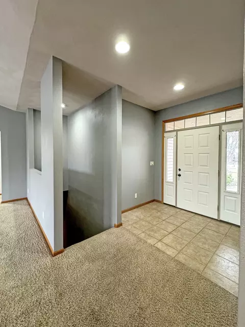 45 Cliffside Ct, Freeport, IL 61032 photo 3