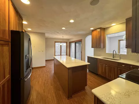 45 Cliffside Ct, Freeport, IL 61032 photo 7