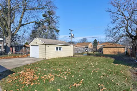 Exterior - 2321 S 24th Ave, Broadview, IL 60155 photo 8 of 10